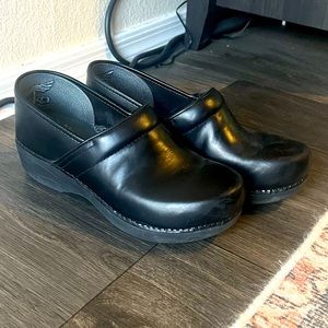 Women’s Dansko XP 2.0 Clogs sz 41/Black